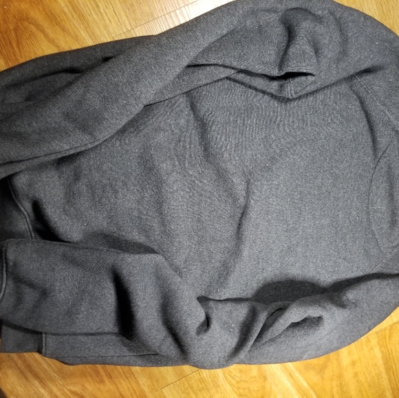 5/$20** “Dolly made me do it!" Sweatshirt - Picture 7 of 8